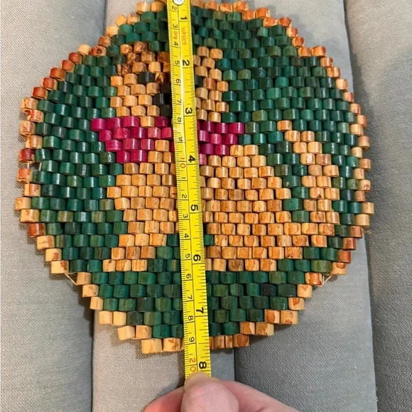 Vintage Dog Wood Beaded Trivet Hot Plate Double-Sided Green Brown - Picture 4 of 4